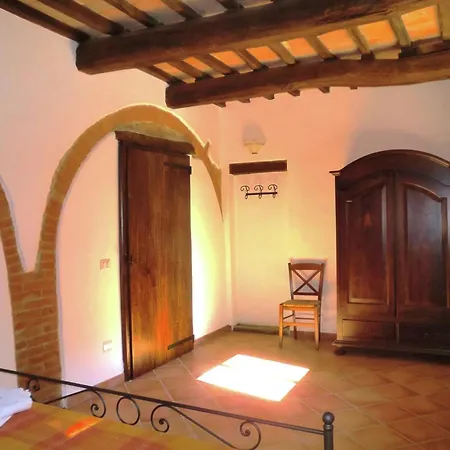 In Near Trasimeno Pietrafitta (Perugia)